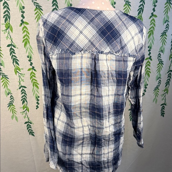 J. Jill Denim Blue and White Plaid Buttondown Shirt E2 - Picture 3 of 3